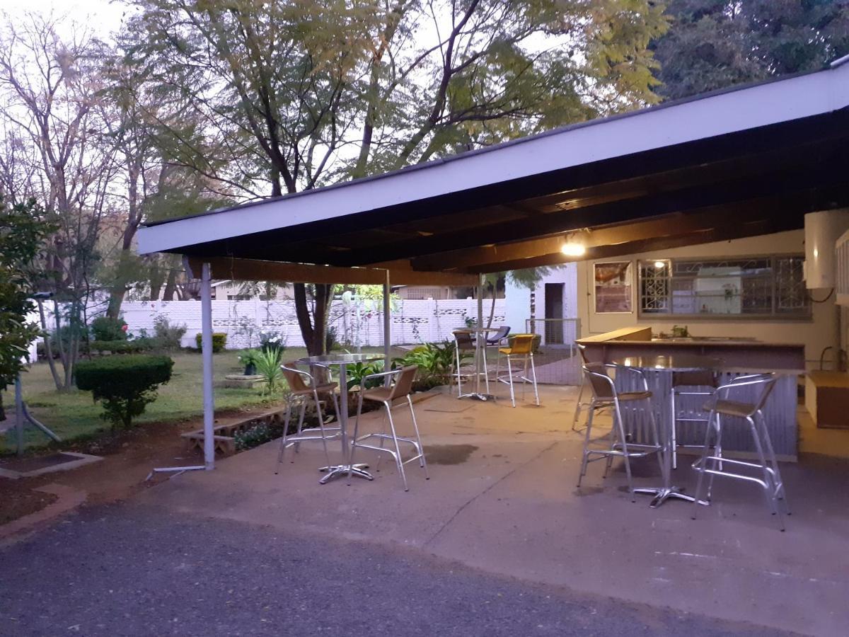 Driftwood Boutique Bed And Breakfast Lobatse Zewnętrze zdjęcie